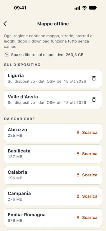 Mappe offline: spazio libero sul telefono, Liguria installata con la data dei dati OSM, altre regioni da scaricare con la dimensione (Abruzzo 271 MB, Basilicata 182 MB…).